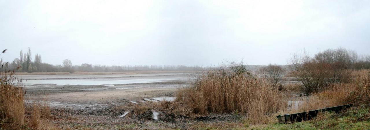 Le Claveau Paulnay Esterno foto